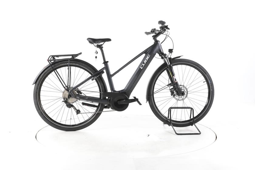 Cube Touring Hybrid ONE Trekking E-Bike