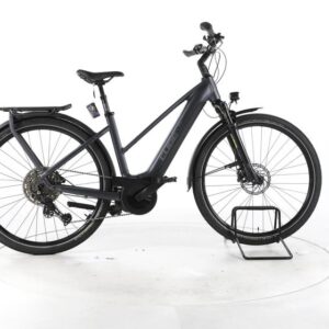 Cube Touring Hybrid Pro Trekking E-Bike 2025