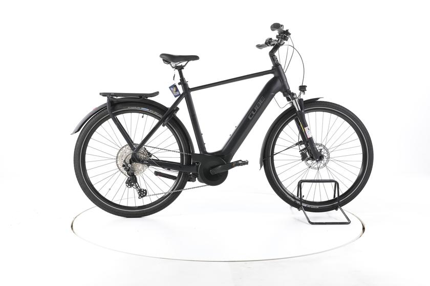 Cube Touring Hybrid Pro Trekking E-Bike