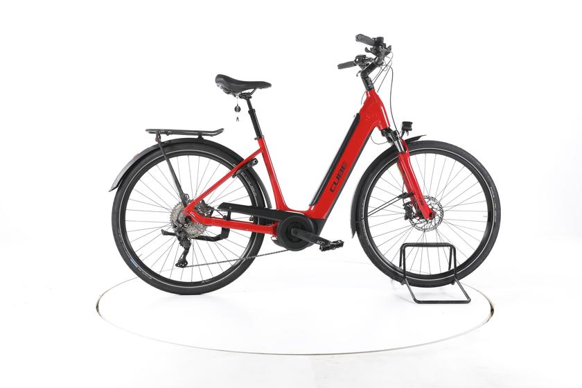 Cube Supreme RT Hybrid EXC Trekking E-Bike Tiefeinsteiger