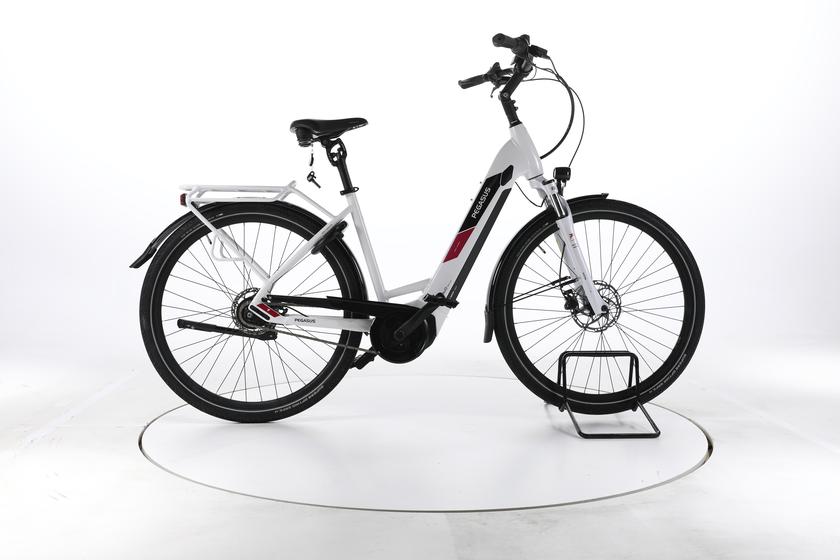 Pegasus Solero EVO 8R City E-Bike Tiefeinsteiger