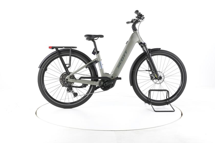 Scott Sub 30 Trekking E-Bike Tiefeinsteiger 2024