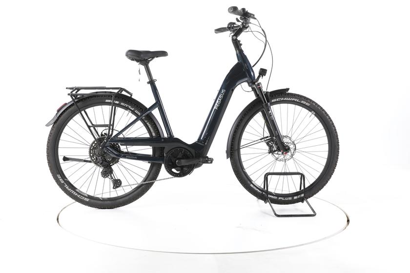 Pegasus Premio EVO 11 " 40 Years" Trekking E-Bike Tiefeinsteiger