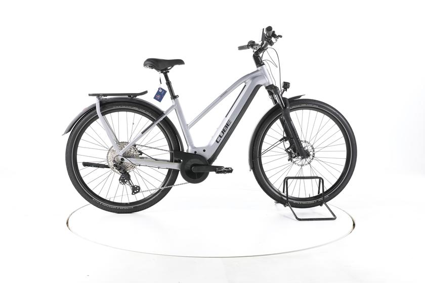 Cube Kathmandu Hybrid SLX Trekking E-Bike 2024