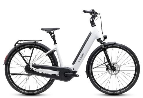 Cube Supreme RT Hybrid Comfort EX 600 2027 | metallicwhite´n´reflex | 54 cm | E-Cityräder