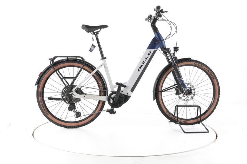 Bulls Iconic EVO 3 Trekking E-Bike Tiefeinsteiger