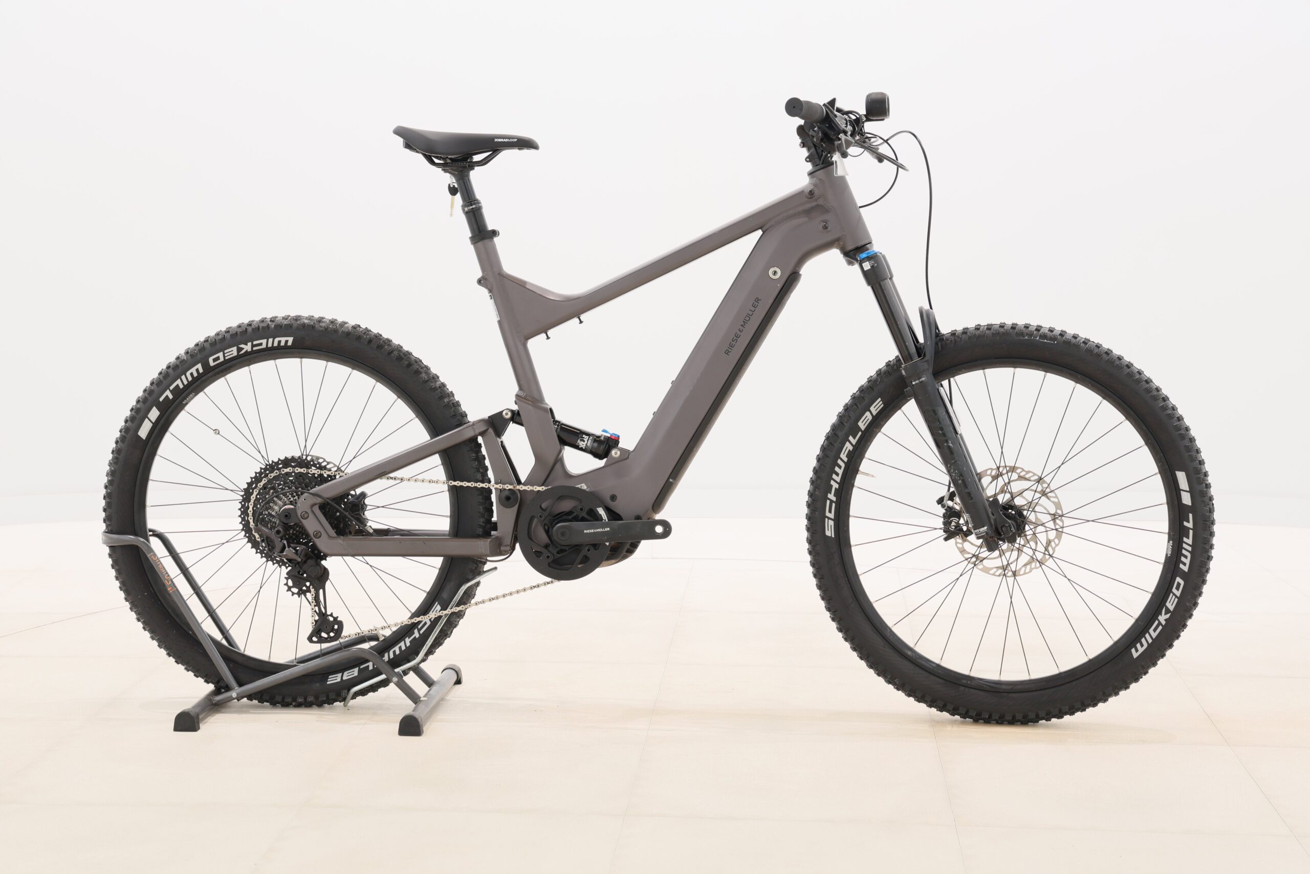 Riese & Müller DELITE TOURING – 2022 – für Körpergröße 180 - 200 cm
