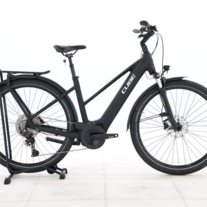 Cube TOURING HYBRID PRO 625 – 2024 – für Körpergröße 160 - 170 cm