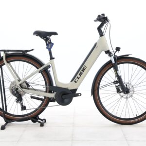Cube TOURING HYBRID PRO 625 – 2024 – für Körpergröße 155 - 165 cm