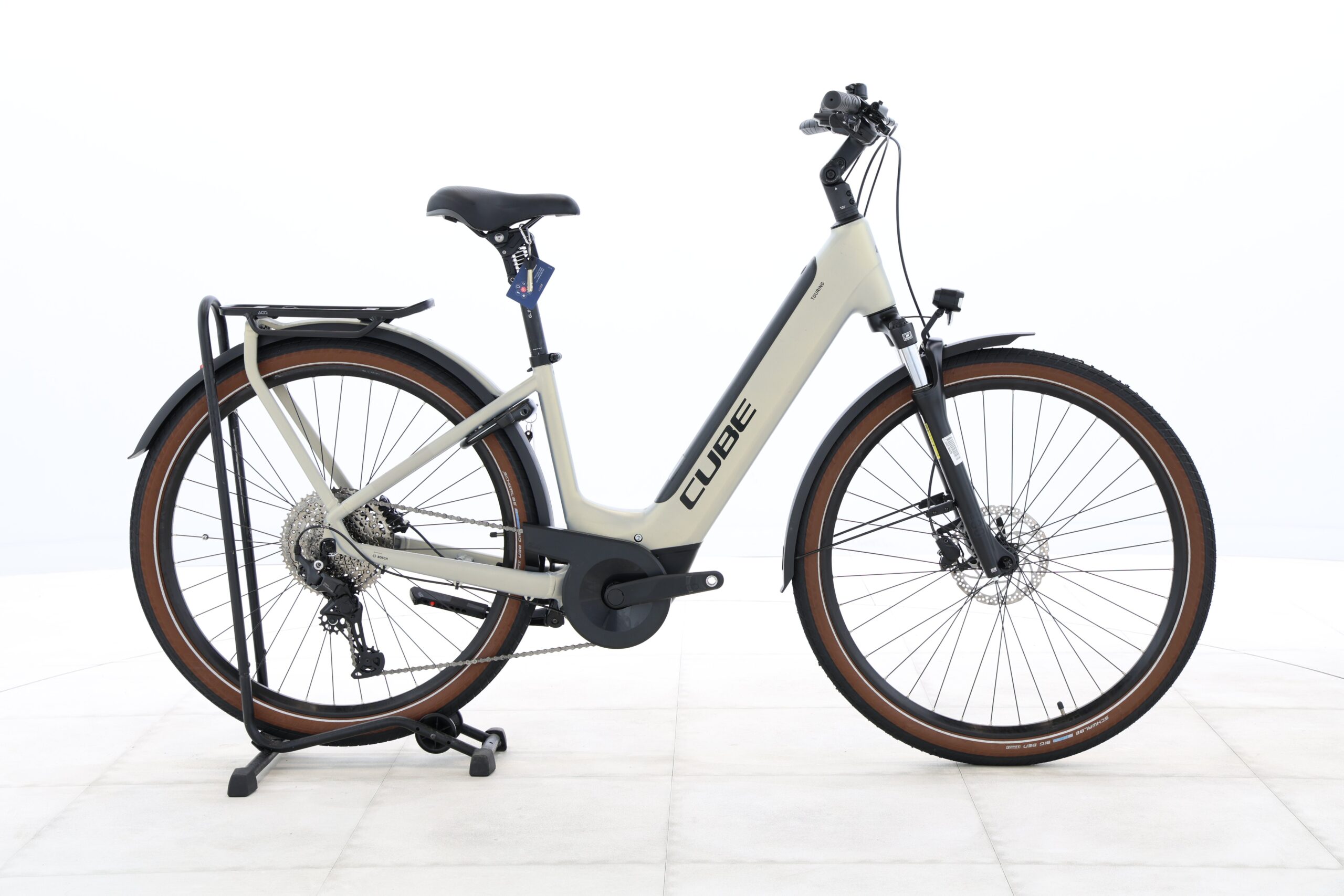 Cube TOURING HYBRID PRO 625 – 2024 – für Körpergröße 155 - 165 cm