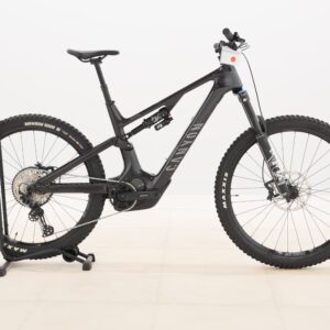 Canyon SPECTRAL:ON CF 8 900 – 2023 – für Körpergröße 183 - 192 cm